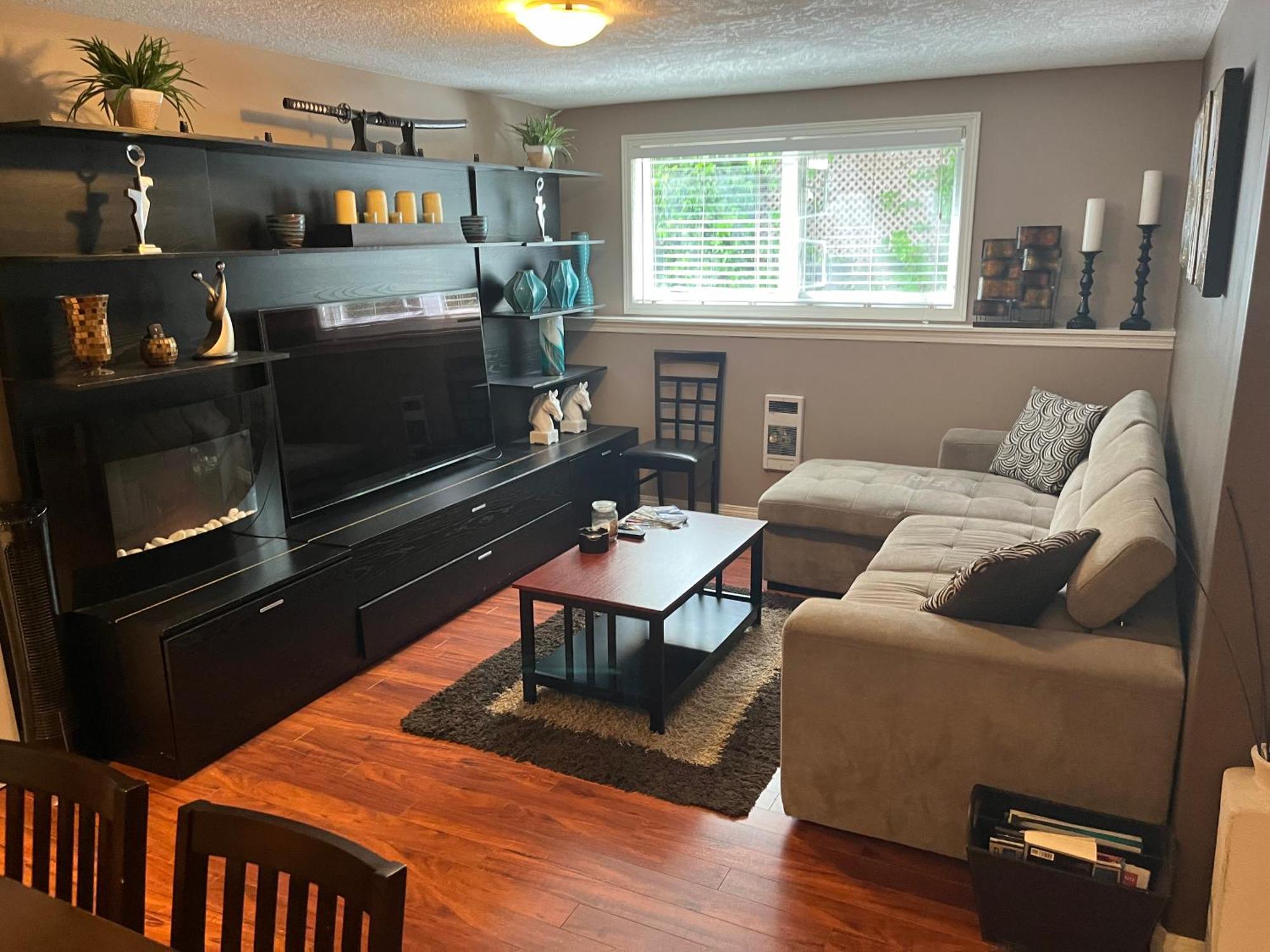 Cozy And Modern 3 Bedroom In Central Location! 빅토리아 외부 사진
